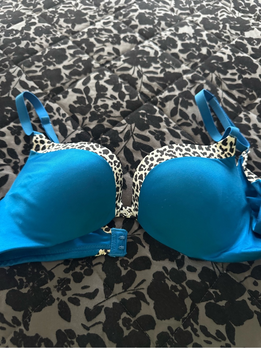 Victoria’s Secret Teal Push-Up Bra with Leopard Trim - Women Intimates